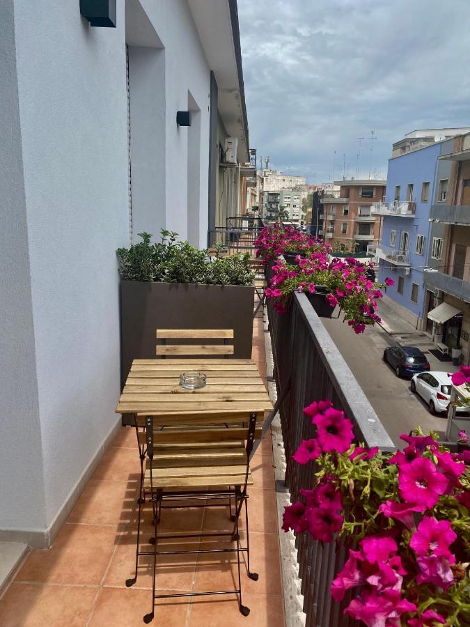 Dimora Giusti Bed & Breakfast Лече Екстериор снимка