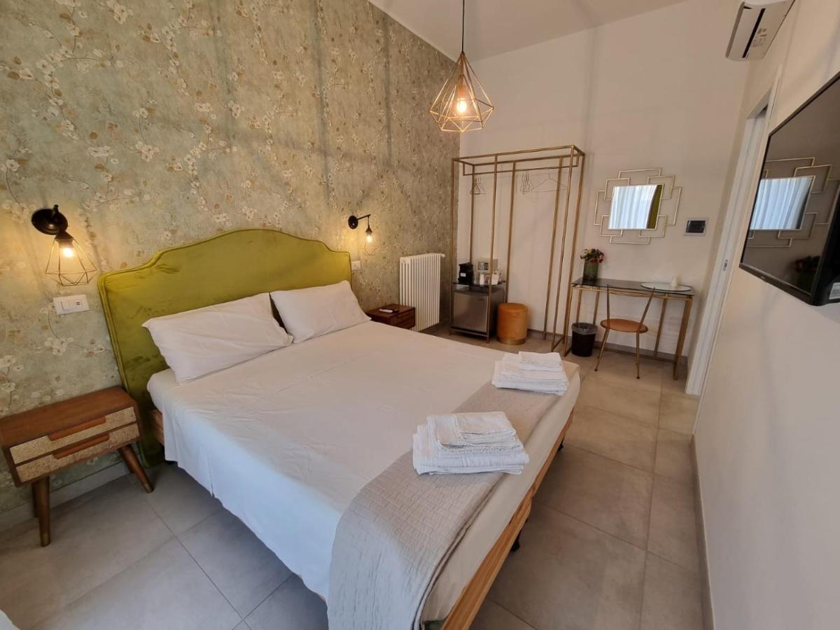 Dimora Giusti Bed & Breakfast Лече Екстериор снимка
